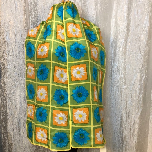 ECHO vintage silk scarf - Picture 4 of 5